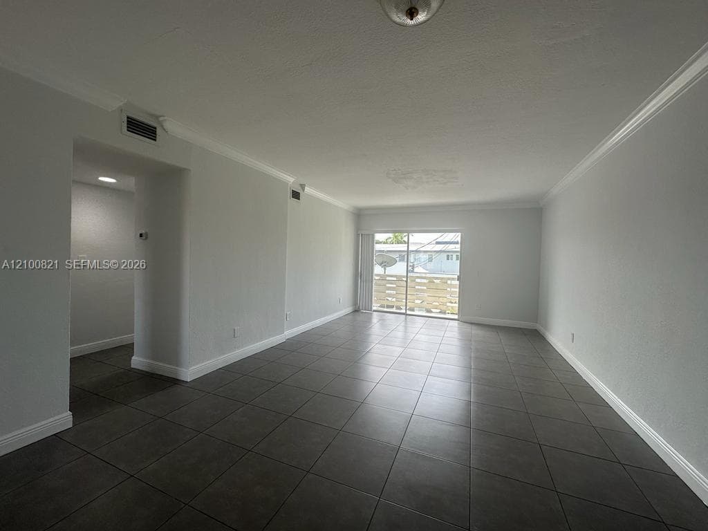 OLAS AZULES CONDO · #212 in North Miami Beach - Photo 23