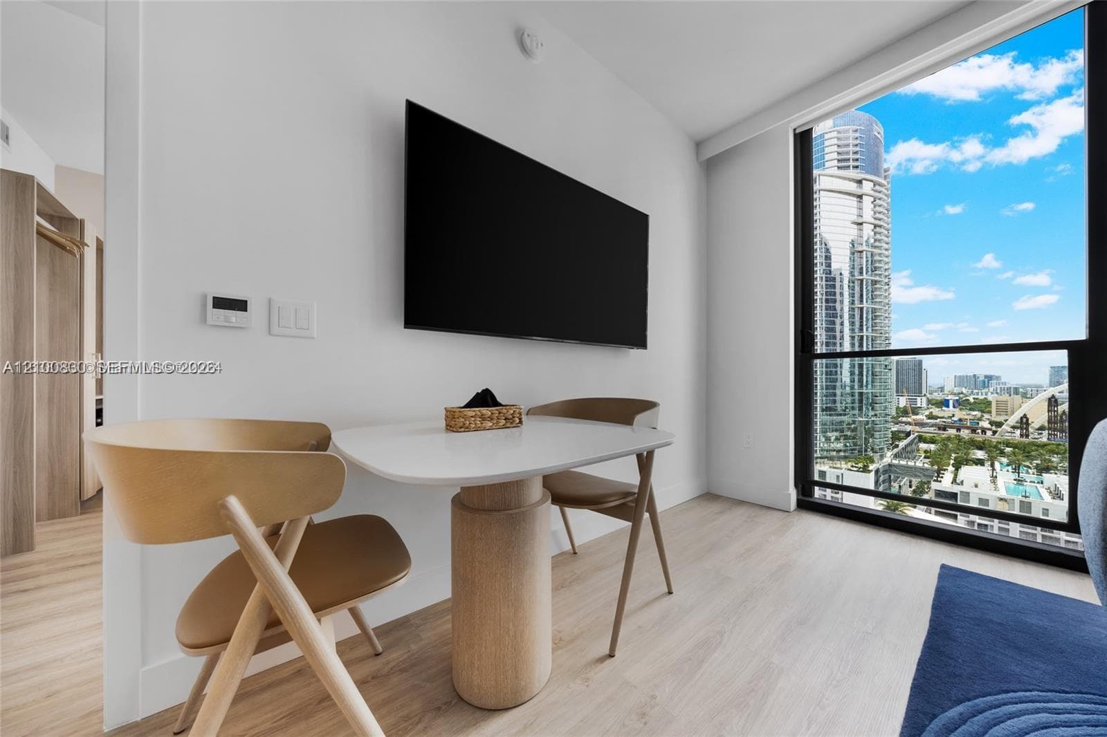 Gale Hotel & Residences (Natiivo) · #1617 in Miami - Photo 18