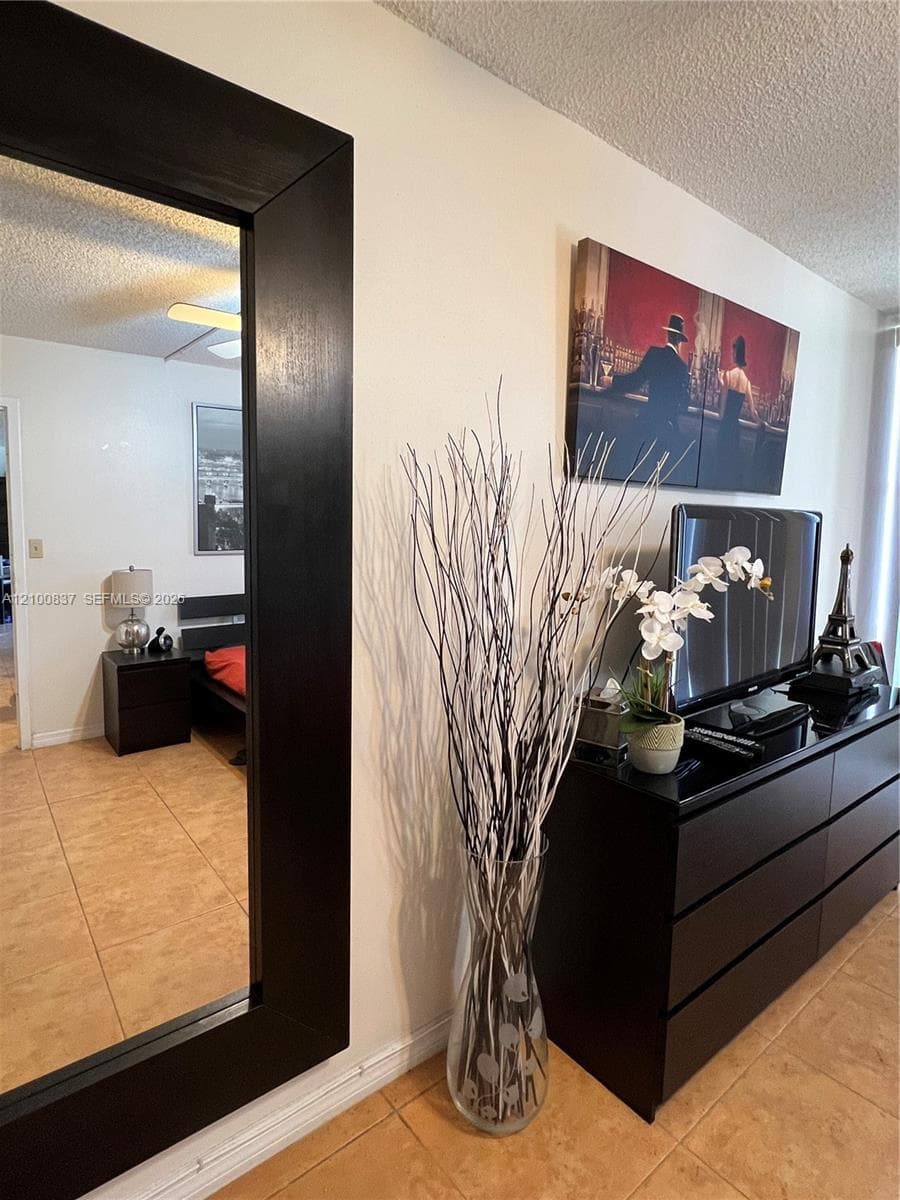 PLAZA OF AMERICAS CONDO P · #918 in Sunny Isles Beach - Photo 13