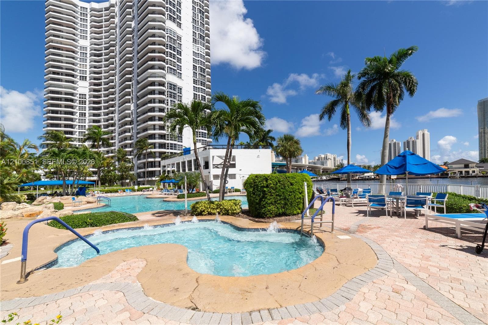 Mystic Pointe Tower 100 · #802 in Aventura - Photo 7