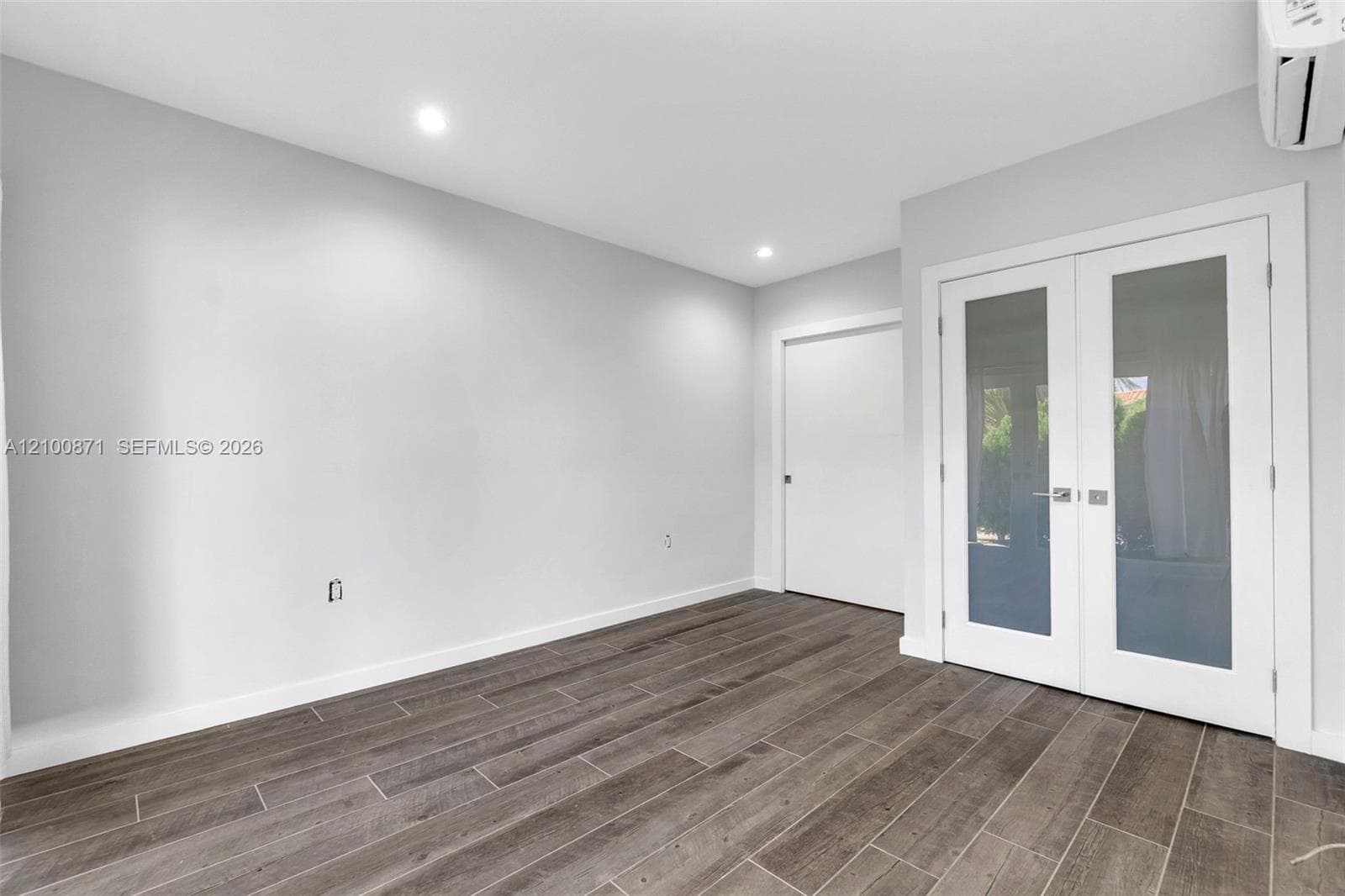 8810 Garland Ave photo 27