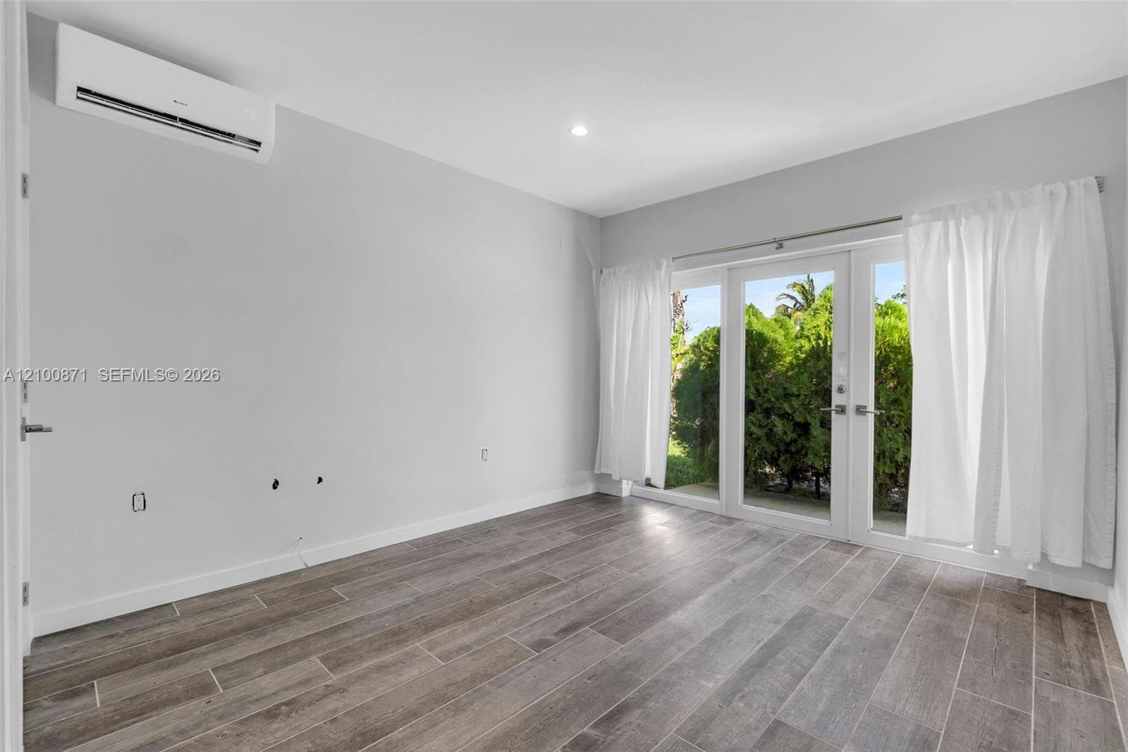 8810 Garland Ave photo 26