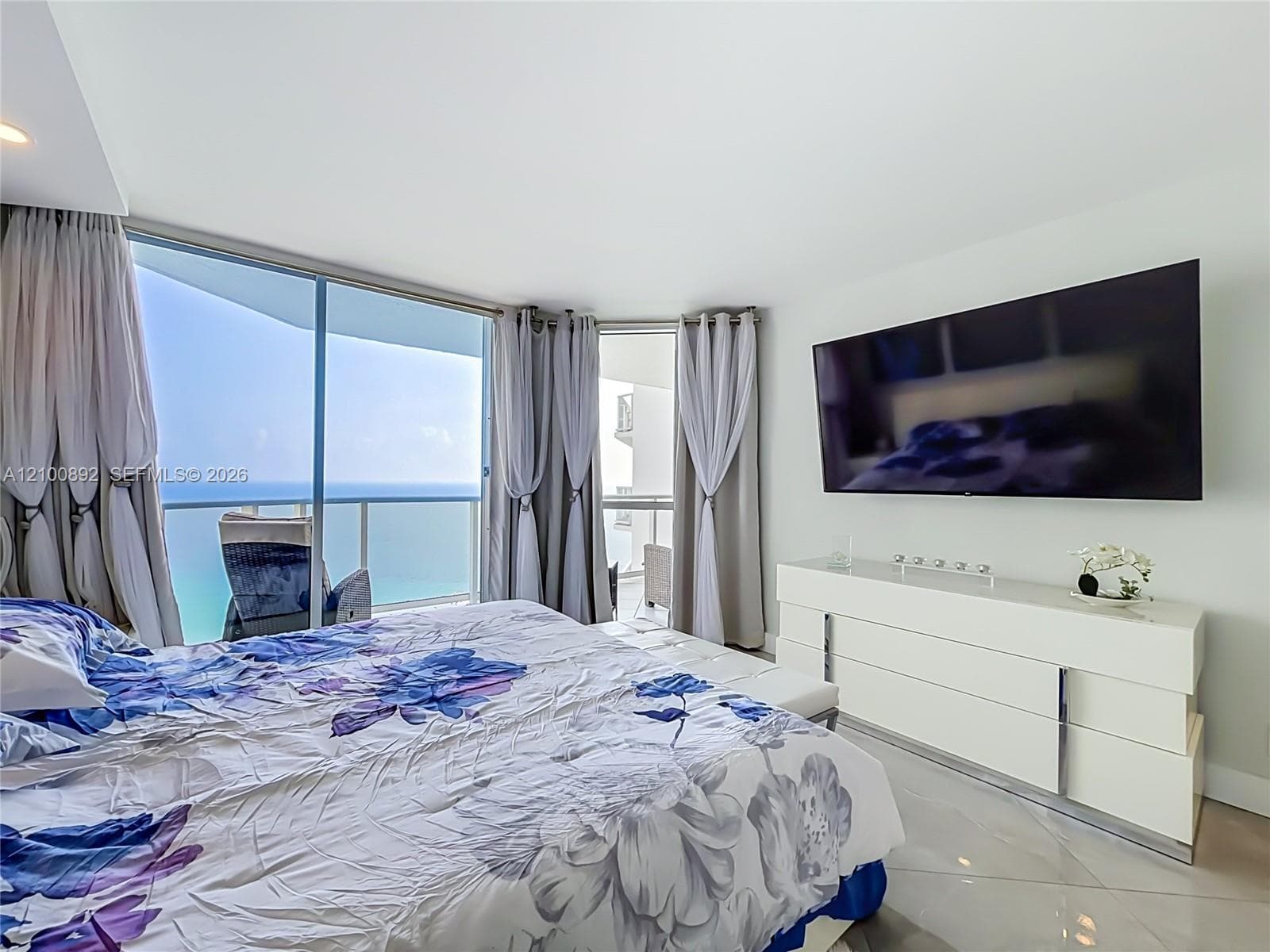 Oceania III · #2635 in Sunny Isles Beach - Photo 27