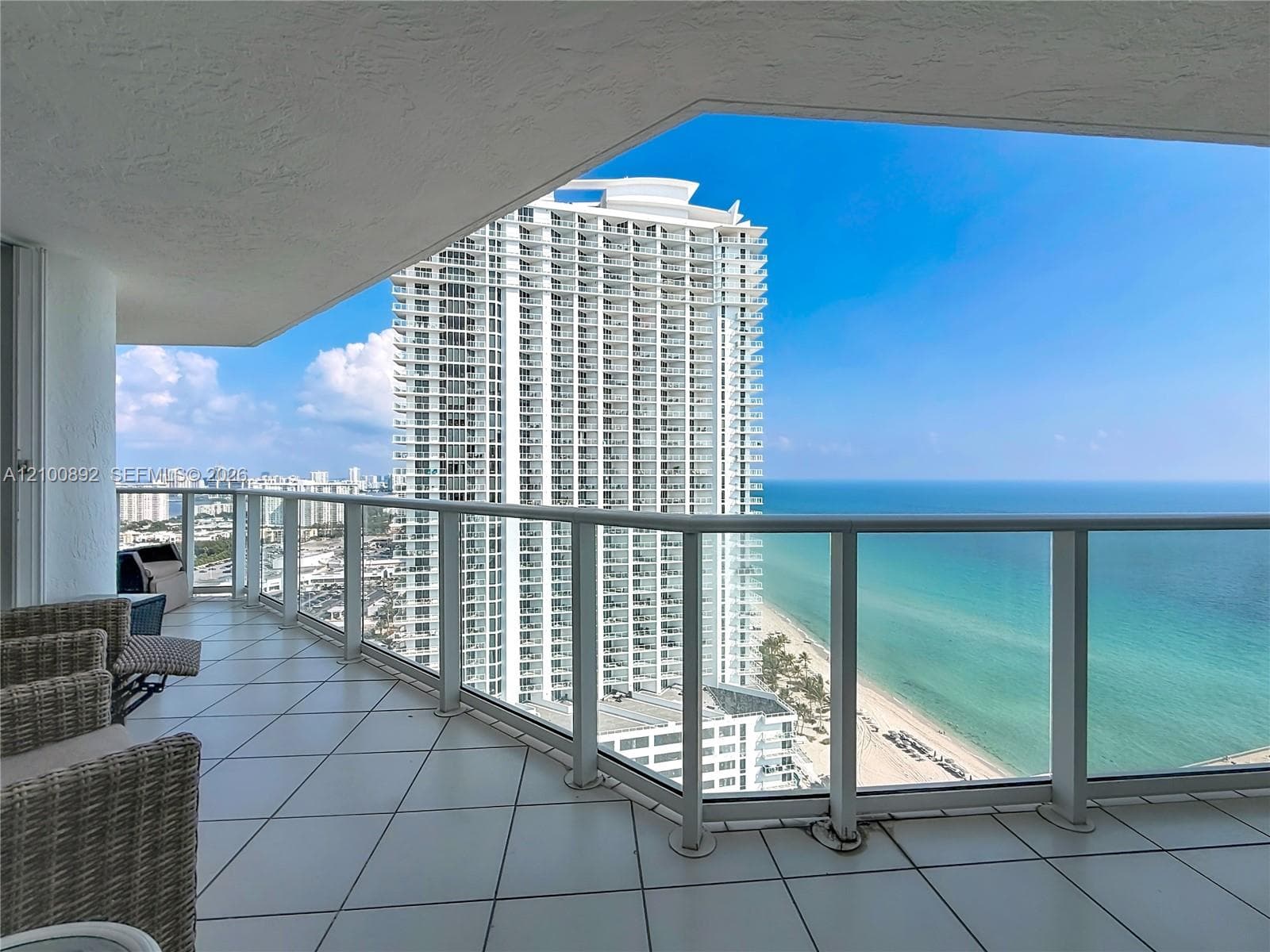 Oceania III · #2635 in Sunny Isles Beach - Photo 36