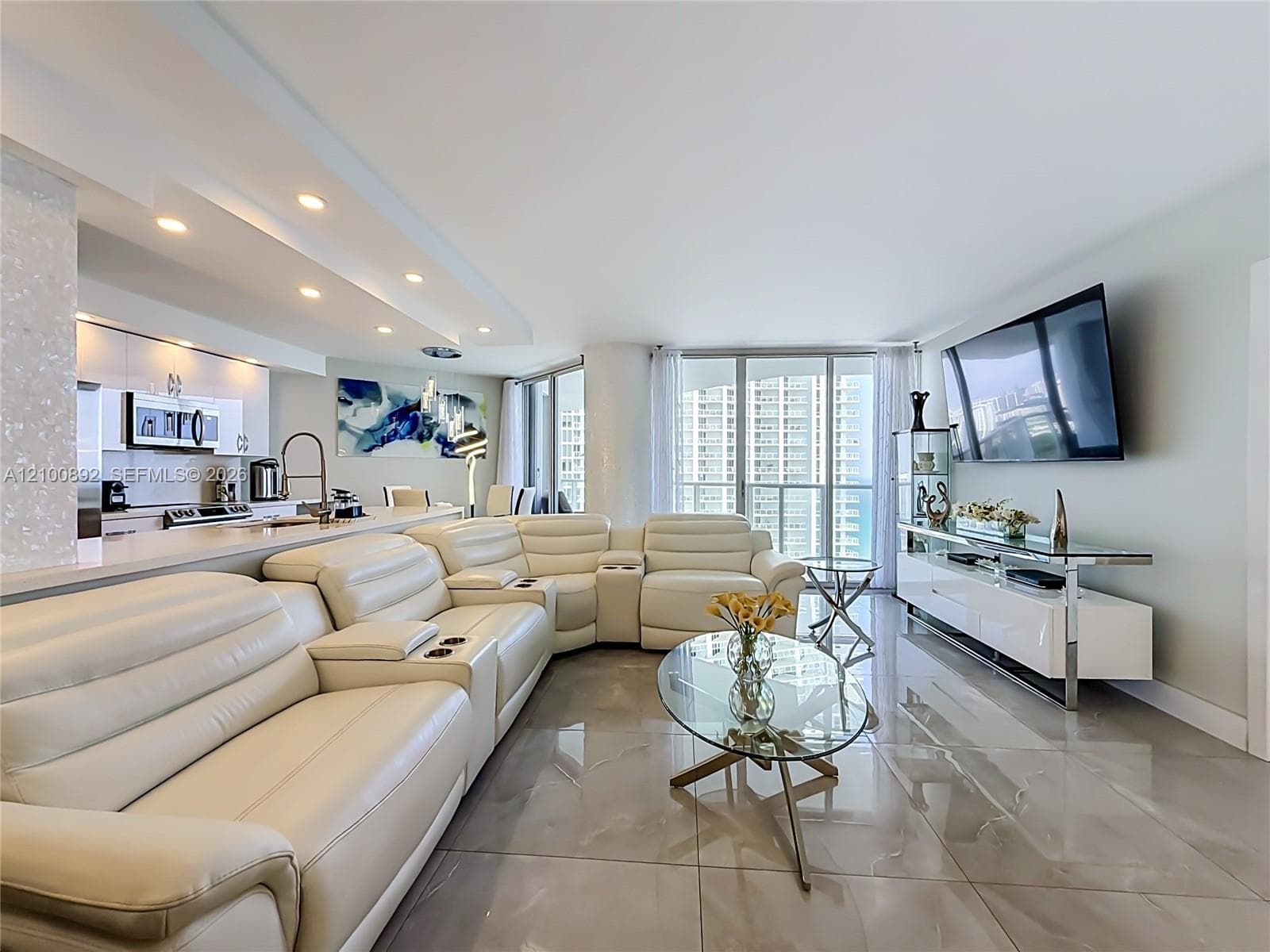 Oceania III · #2635 in Sunny Isles Beach - Photo 9