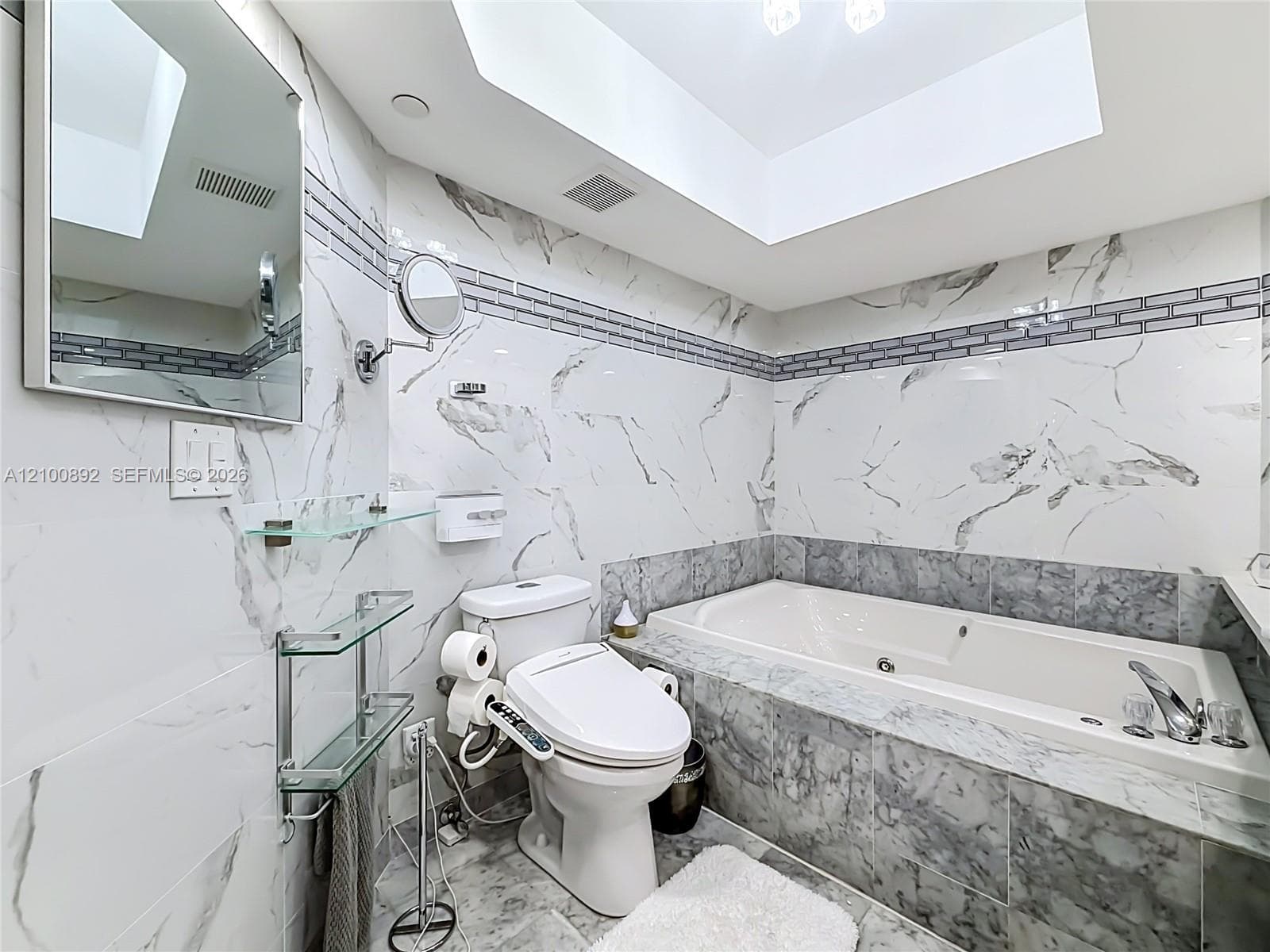 Oceania III · #2635 in Sunny Isles Beach - Photo 24