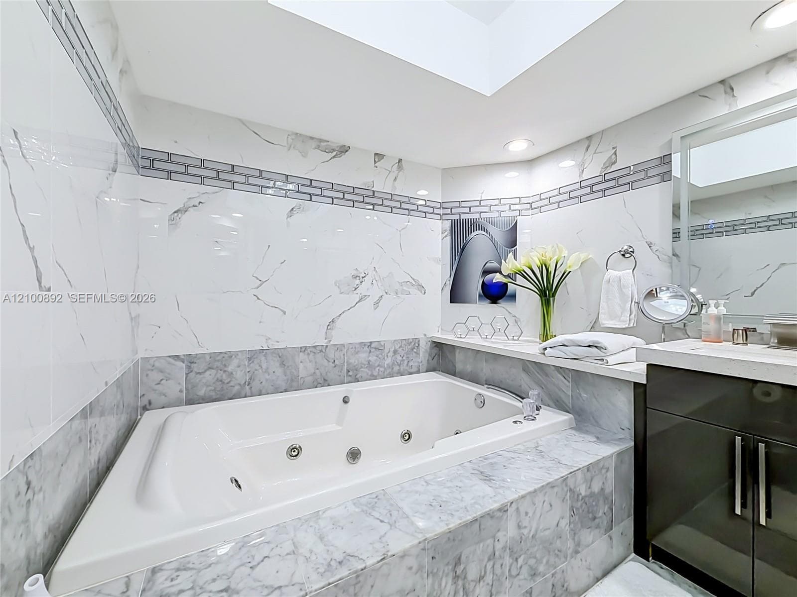 Oceania III · #2635 in Sunny Isles Beach - Photo 25
