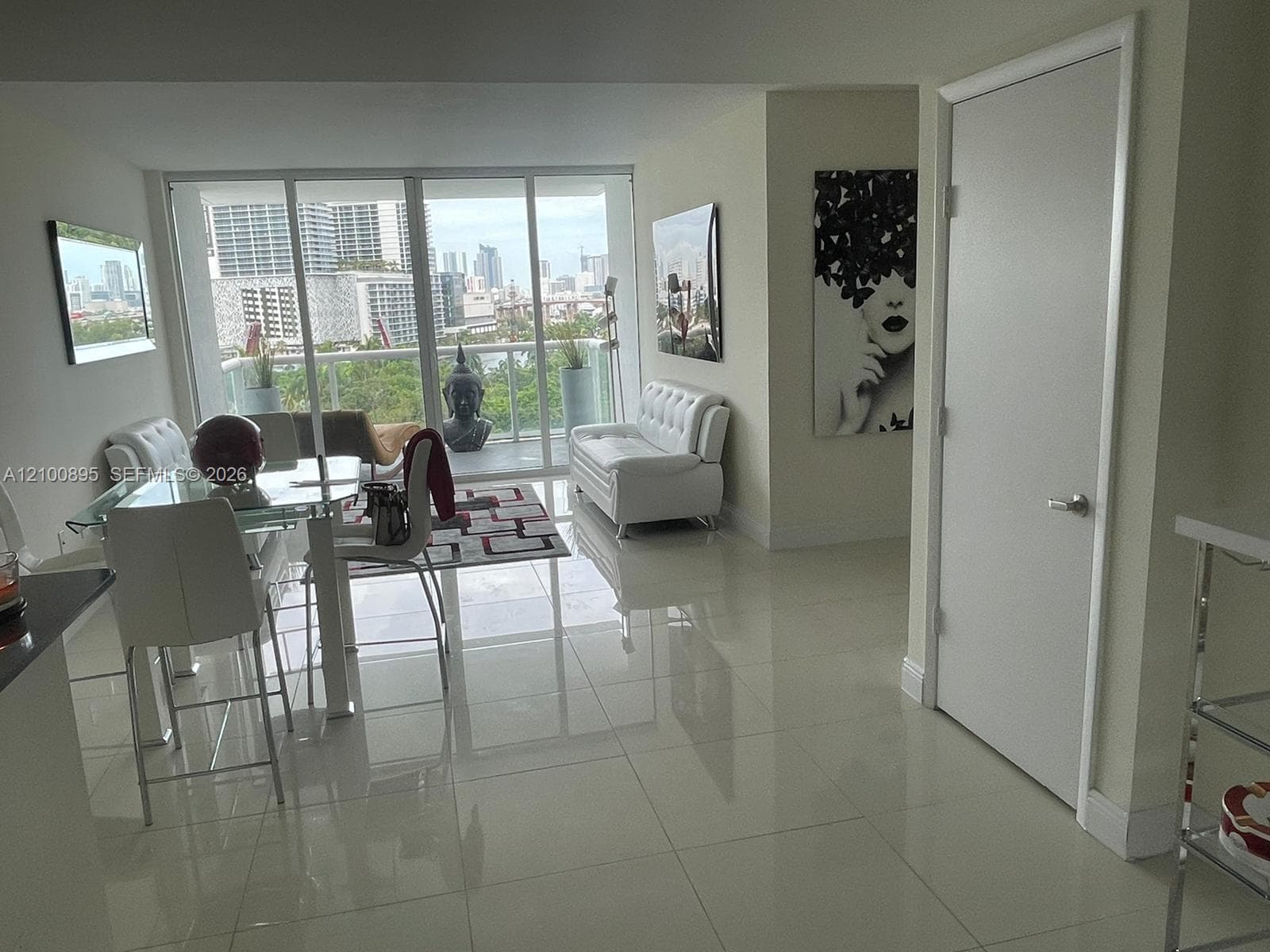 TERRAZAS RIVERPARK VILLAGE · #1109 in Miami - Photo 3