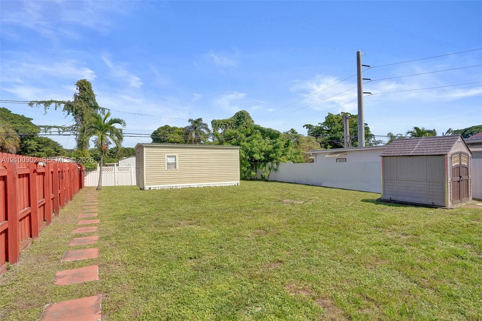 2405 Funston photo 22