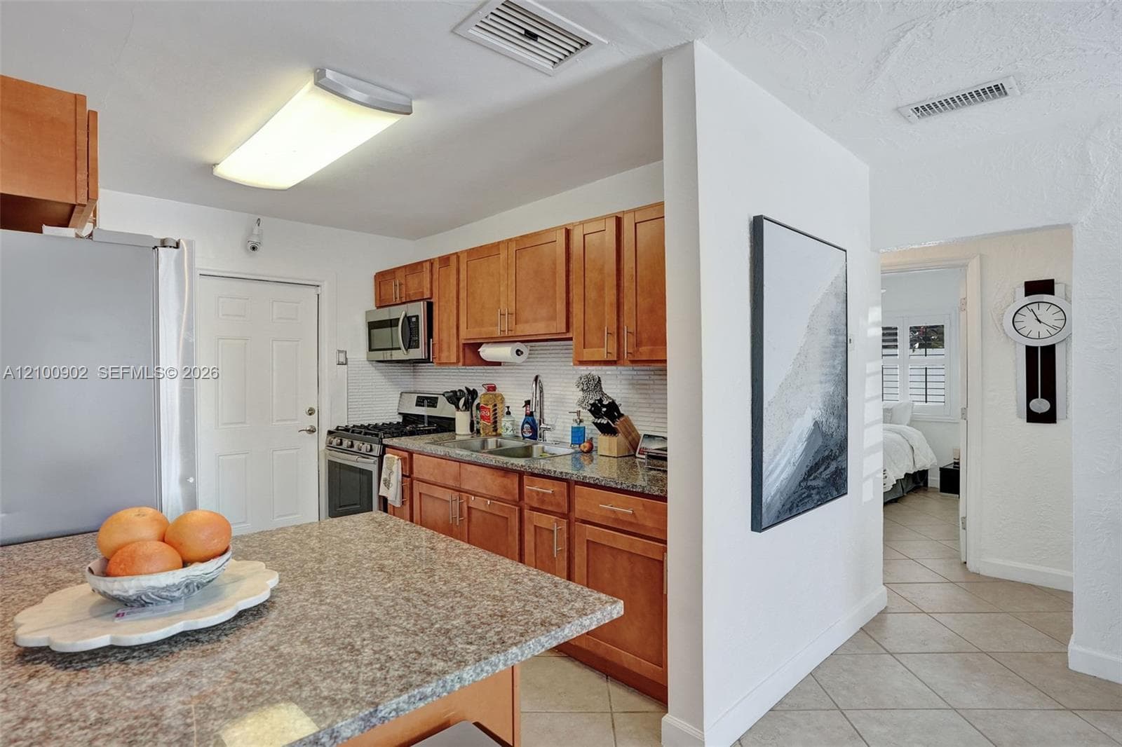 2405 Funston photo 10