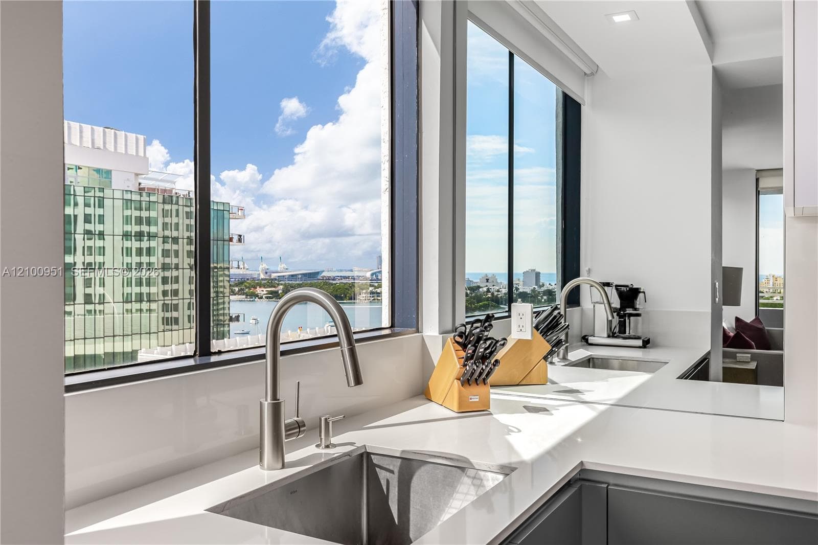 THE WAVERLY AT SOUTH BEAC · #1514 in Miami Beach - Photo 14