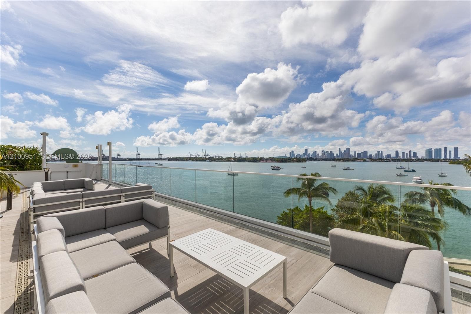 THE WAVERLY AT SOUTH BEAC · #1514 in Miami Beach - Photo 45