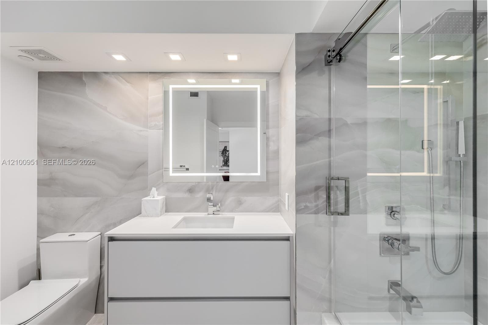 THE WAVERLY AT SOUTH BEAC · #1514 in Miami Beach - Photo 18
