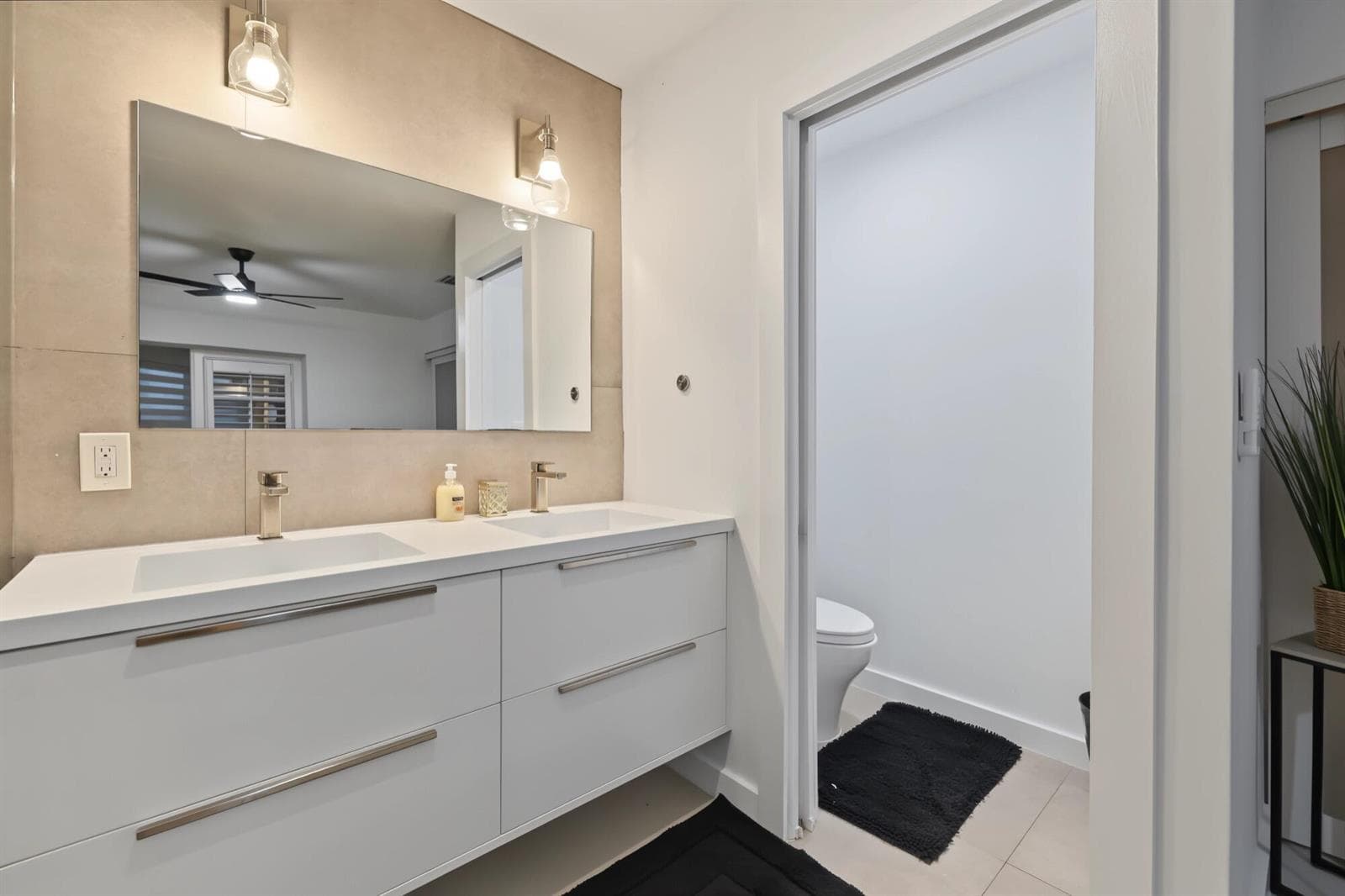 1311 SE 4th Ave -37
