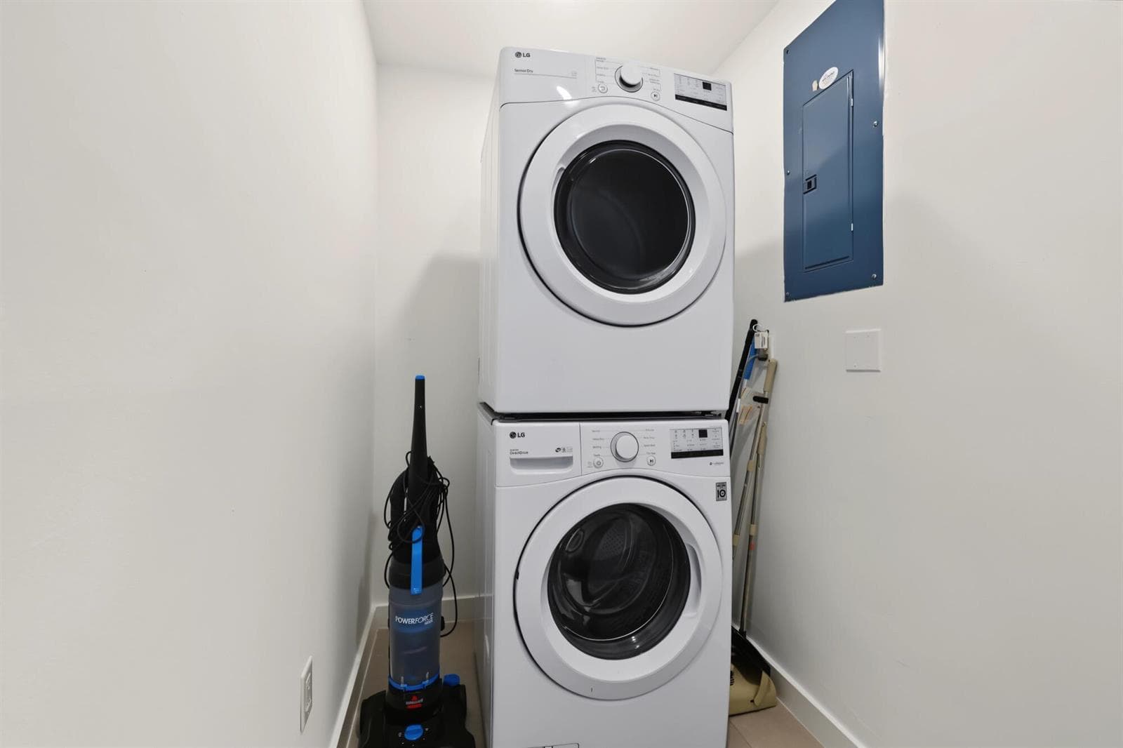 1311 SE 4th Ave -38
