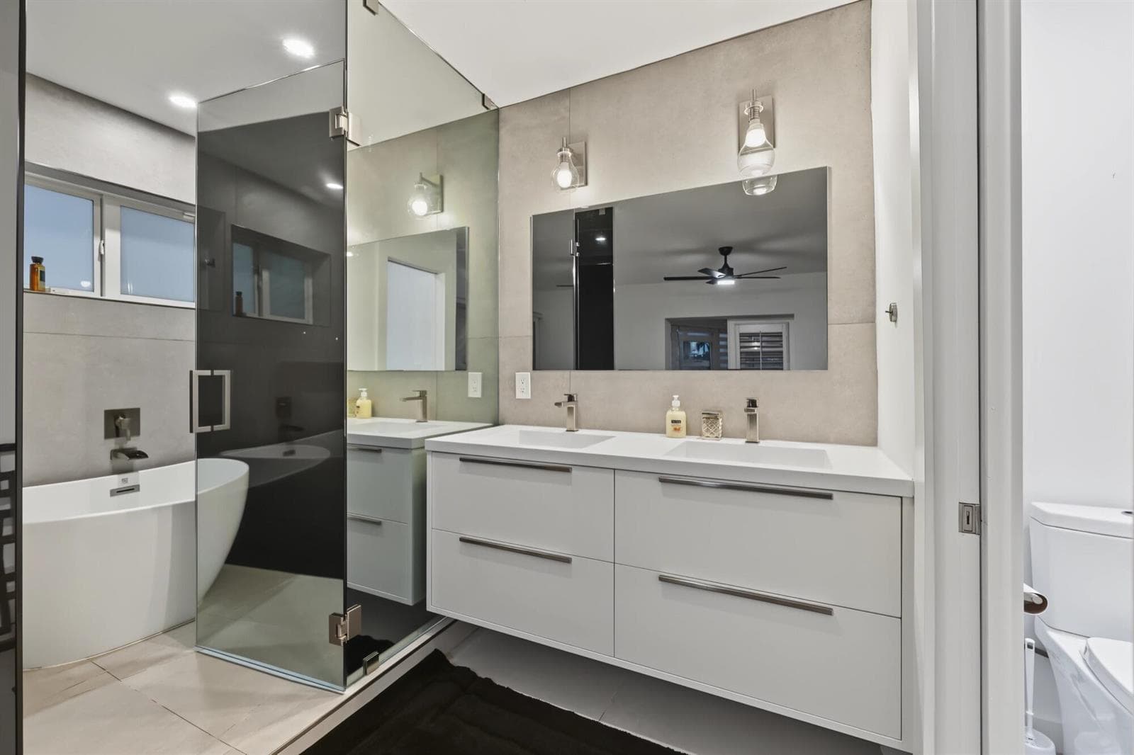 1311 SE 4th Ave -35