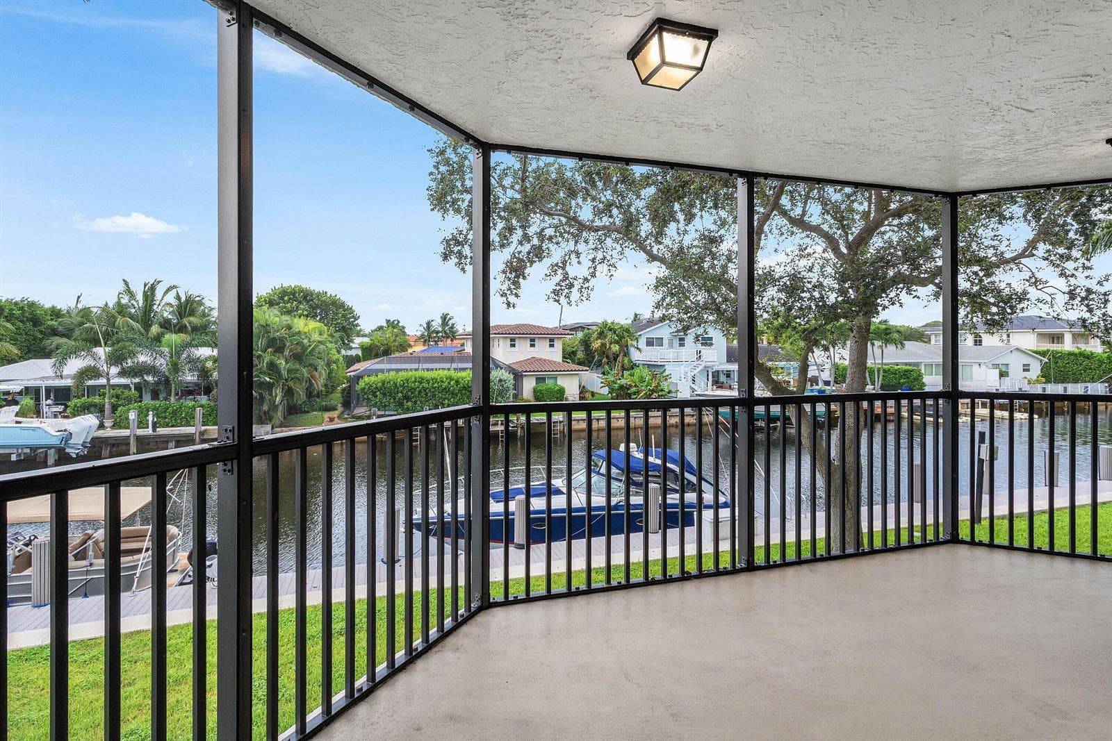 027-800JefferyStreet-201-BocaRaton-FL-33