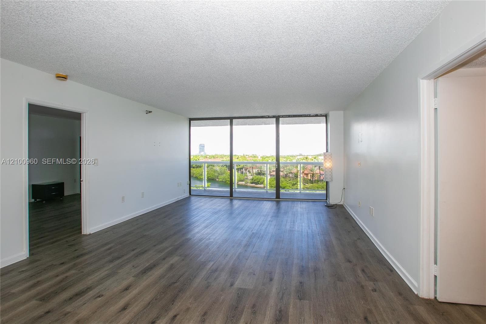 WATERVIEW CONDO · #731 in Aventura - Photo 6
