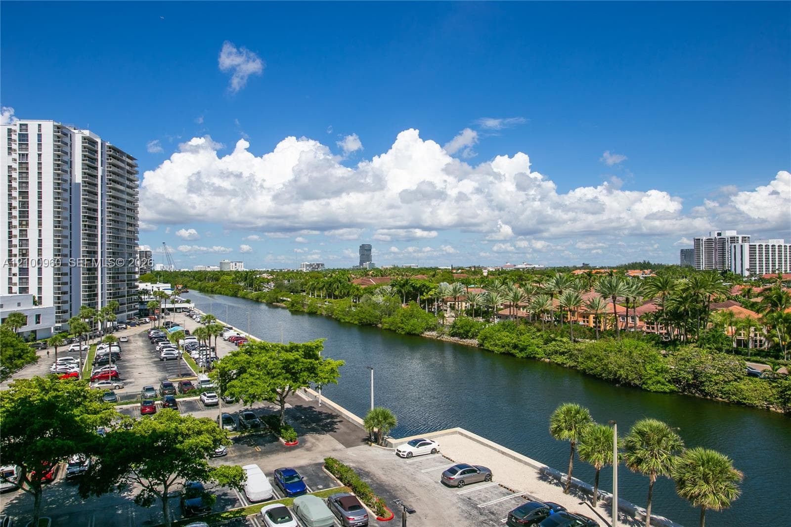 WATERVIEW CONDO · #731 in Aventura - Photo 12