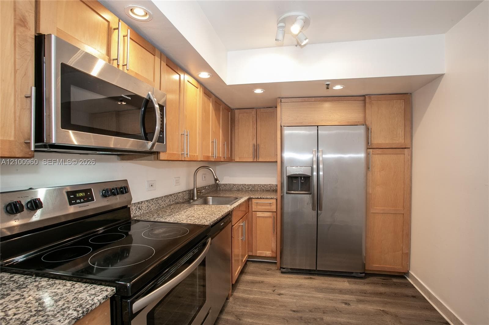 WATERVIEW CONDO · #731 in Aventura - Photo 3