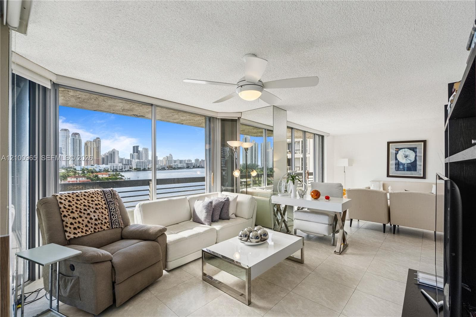 Mystic Pointe Tower 200 · #808 in Aventura - Photo 6
