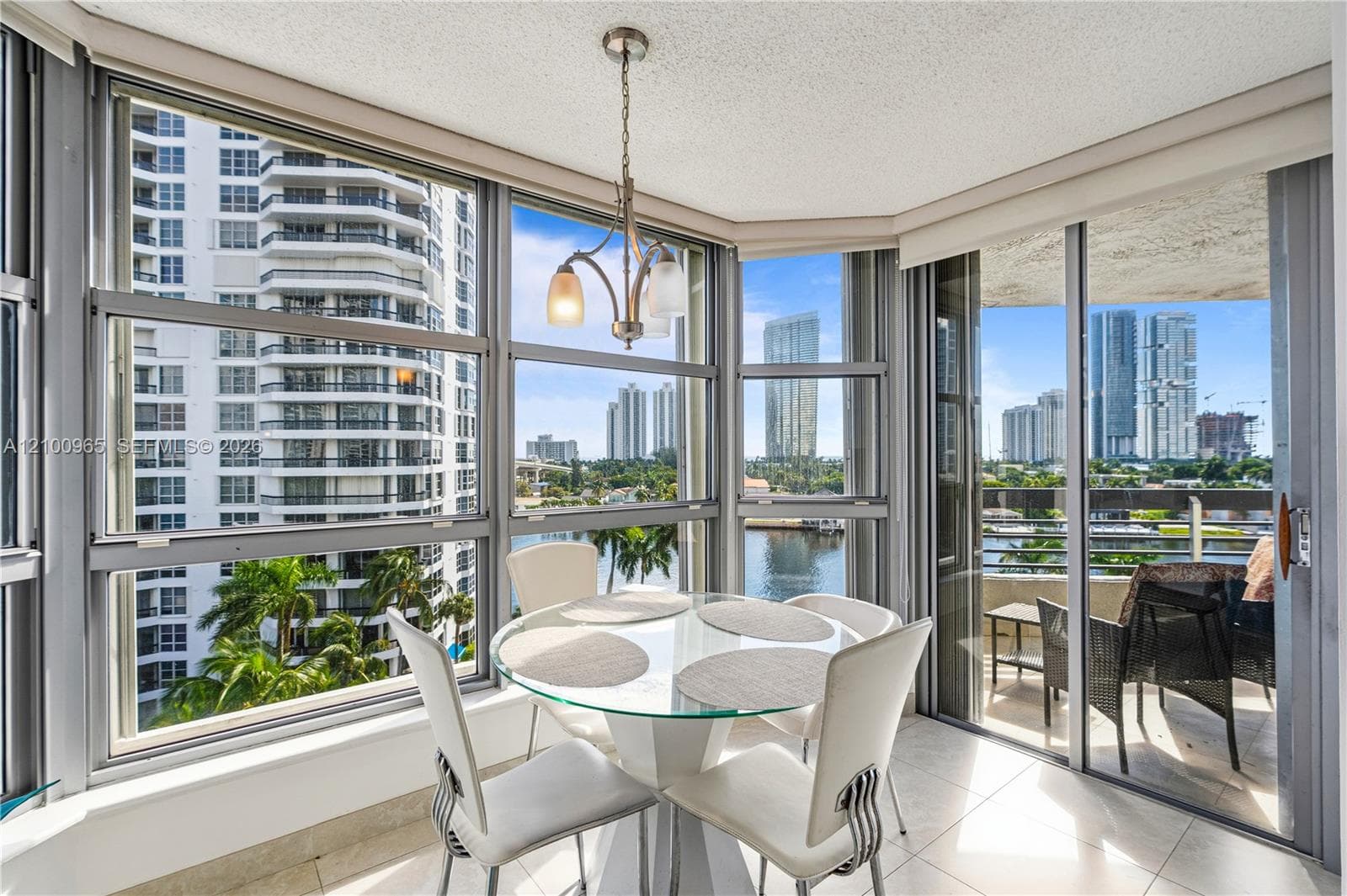 Mystic Pointe Tower 200 · #808 in Aventura - Photo 10