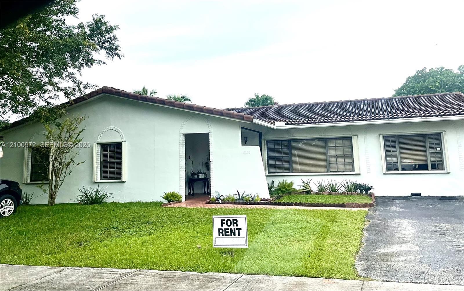 8110 SW 129th Ave photo 1