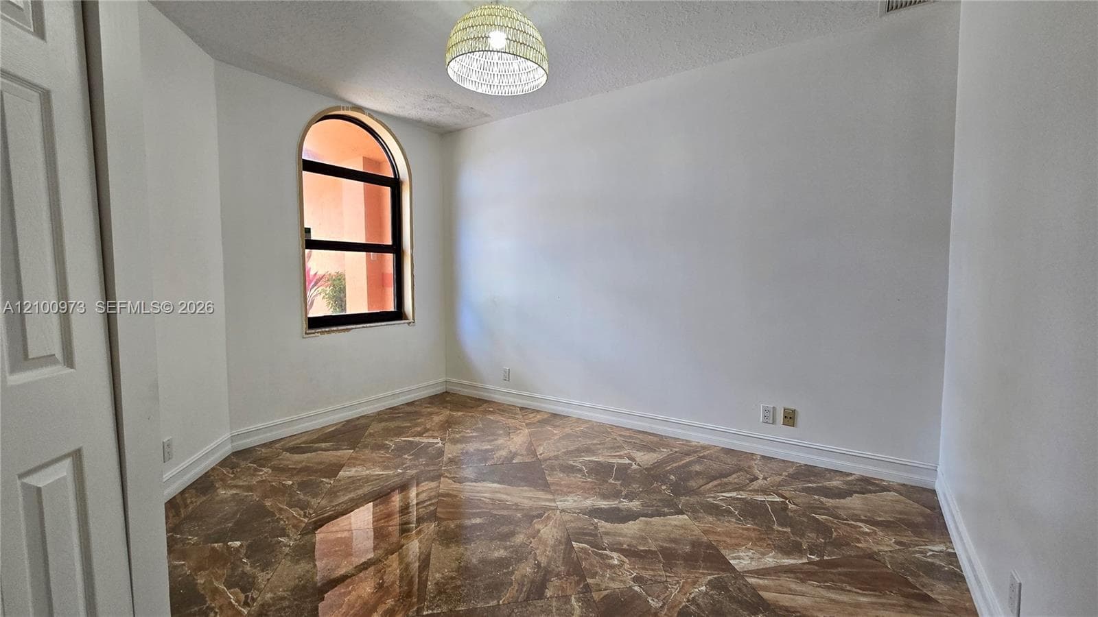 741 Tyler St #0 photo 27