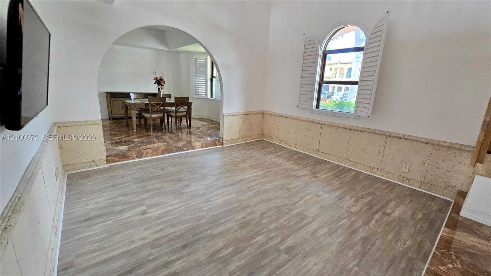 741 Tyler St #0 photo 3