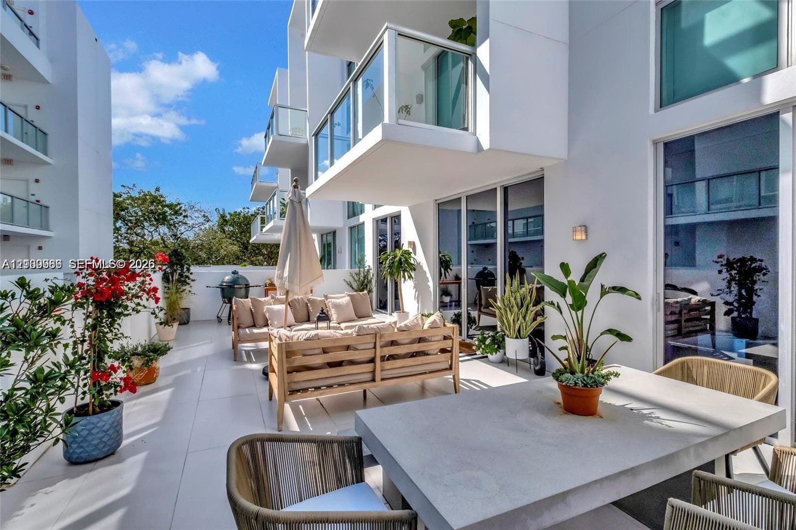 720 NE 62 street -Unit 307