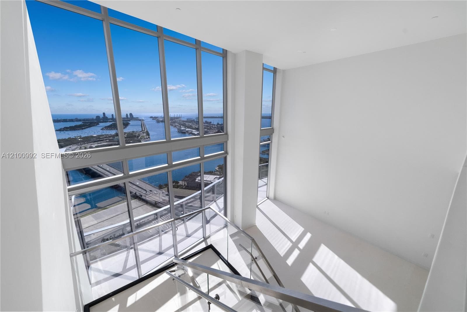 Casa Bella · #UPH03 in Miami - Photo 31