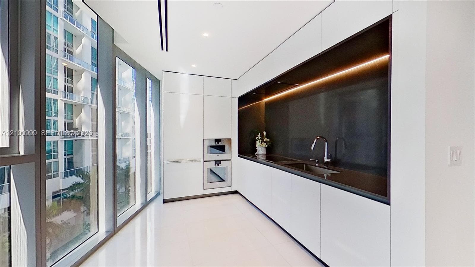 Aston Martin Residences · #506E in Miami - Photo 3