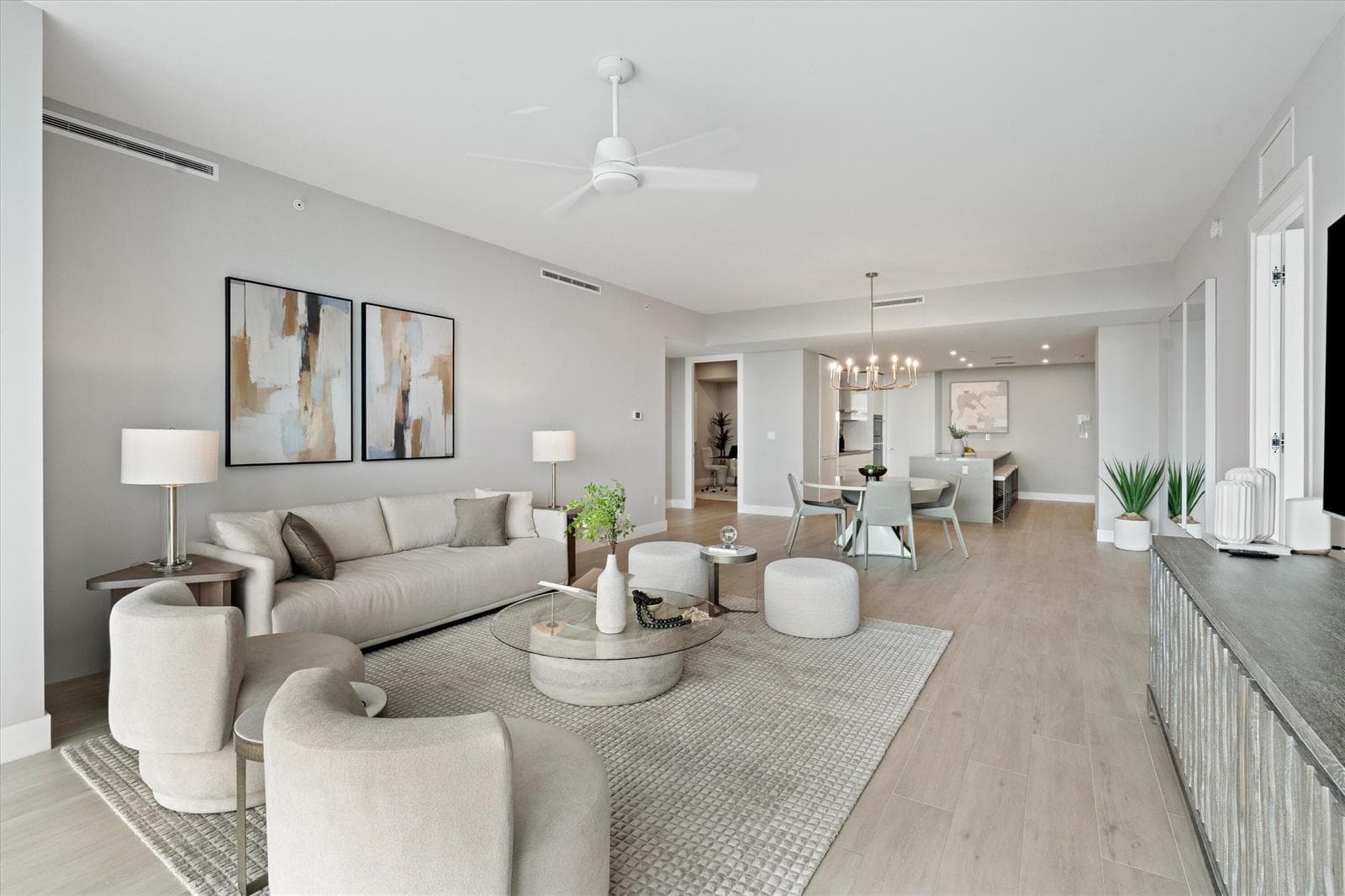 04-920 Intracostal Drive #702 Ft. Lauder