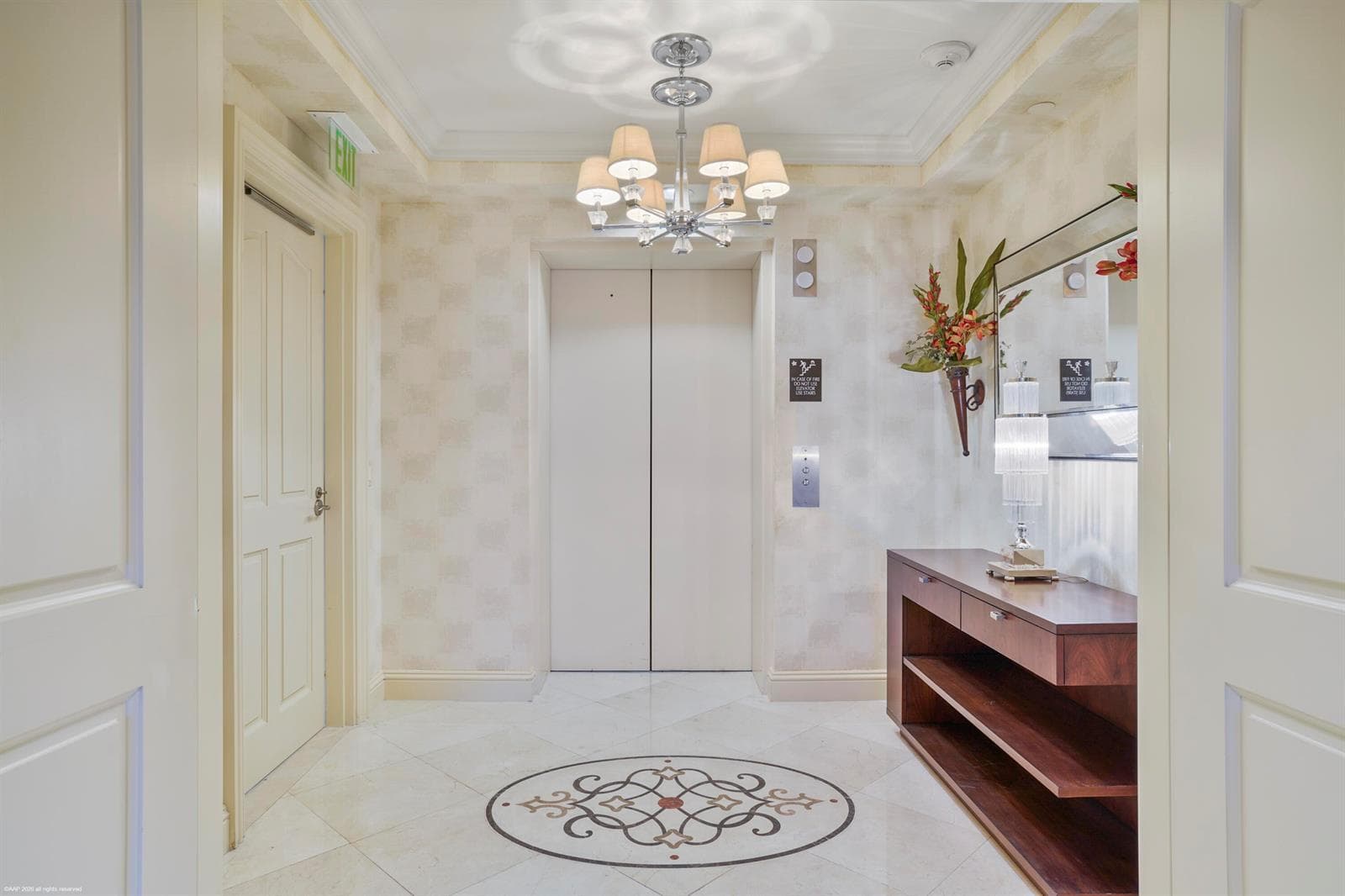 3800 N Ocean Dr 1751 002