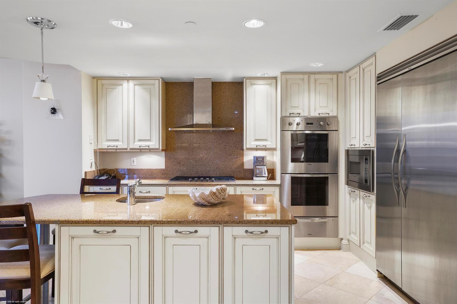 3800 N Ocean Dr 1751 011