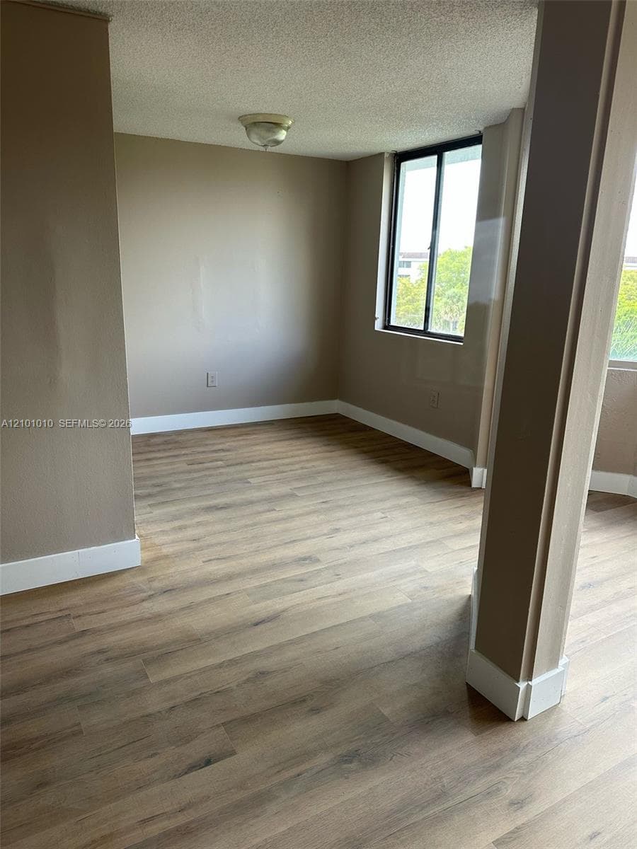 VERABELLA FALLS CONDO · #BPH4 in Miami - Photo 2