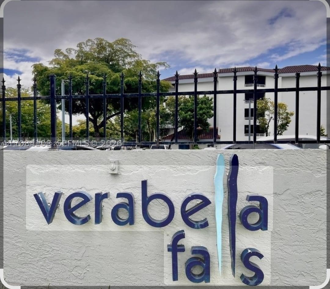 VERABELLA FALLS CONDO · #BPH4 in Miami - Photo 1