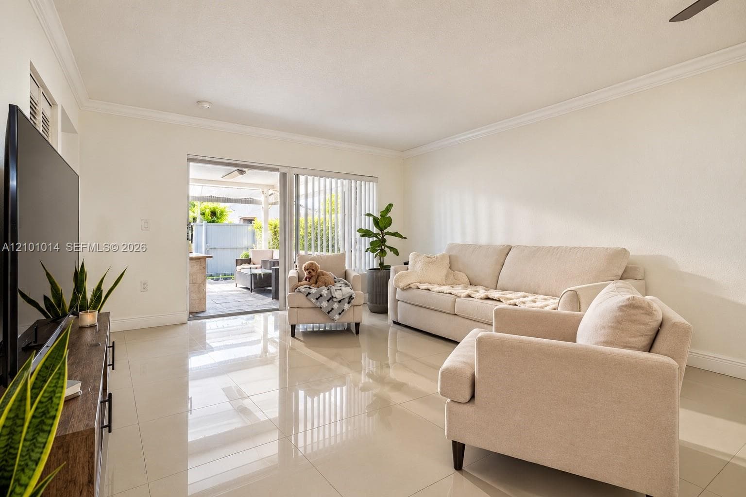 VILLA REAL CONDO NO 3 · #104 in Miami - Photo 4