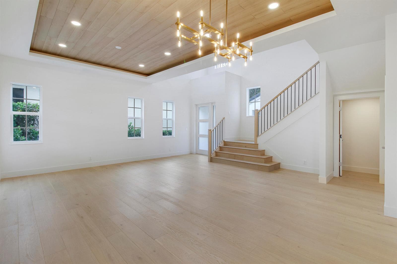 House 1-28