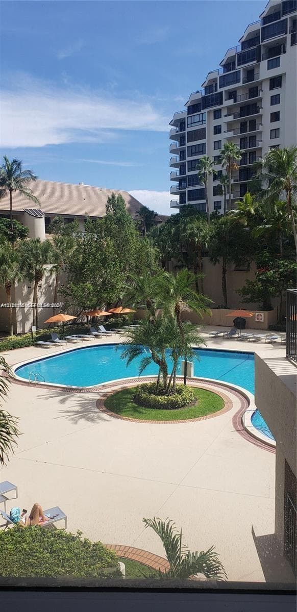 Brickell Key Two · #926 in Miami - Photo 2