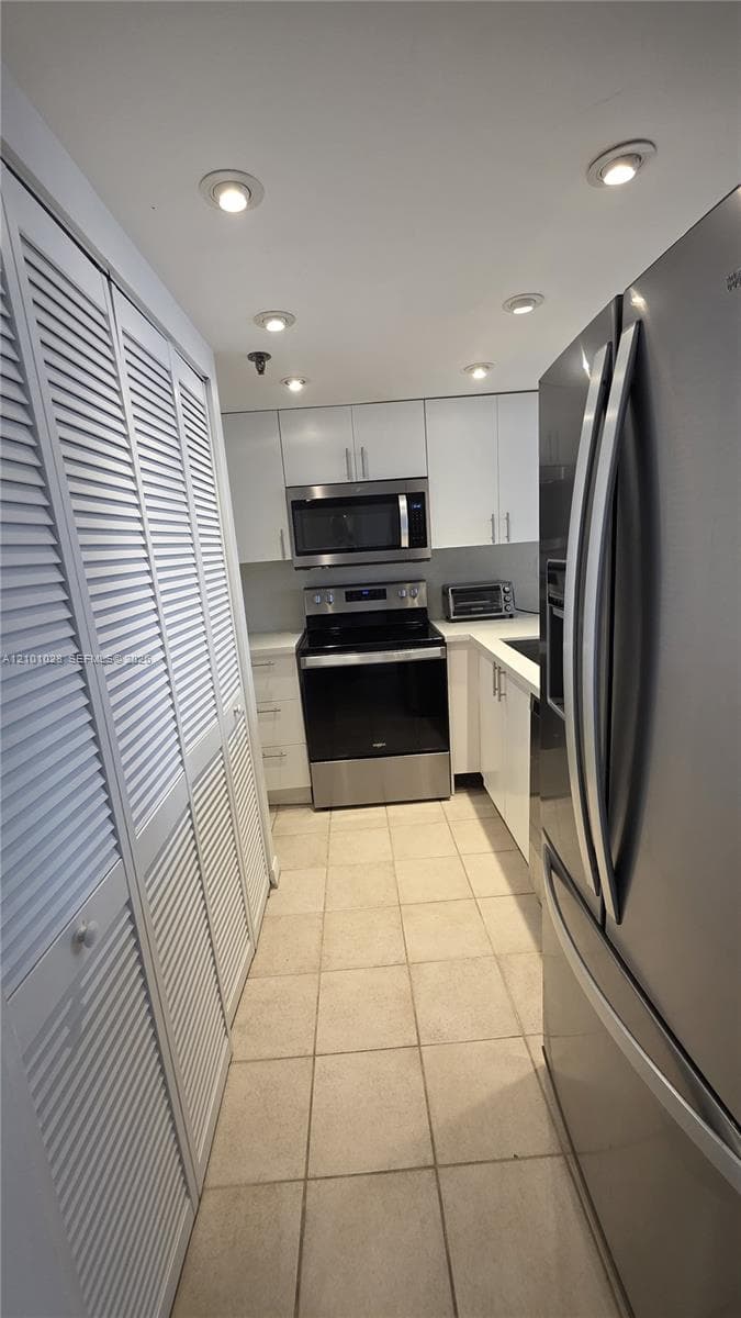 Brickell Key Two · #926 in Miami - Photo 19