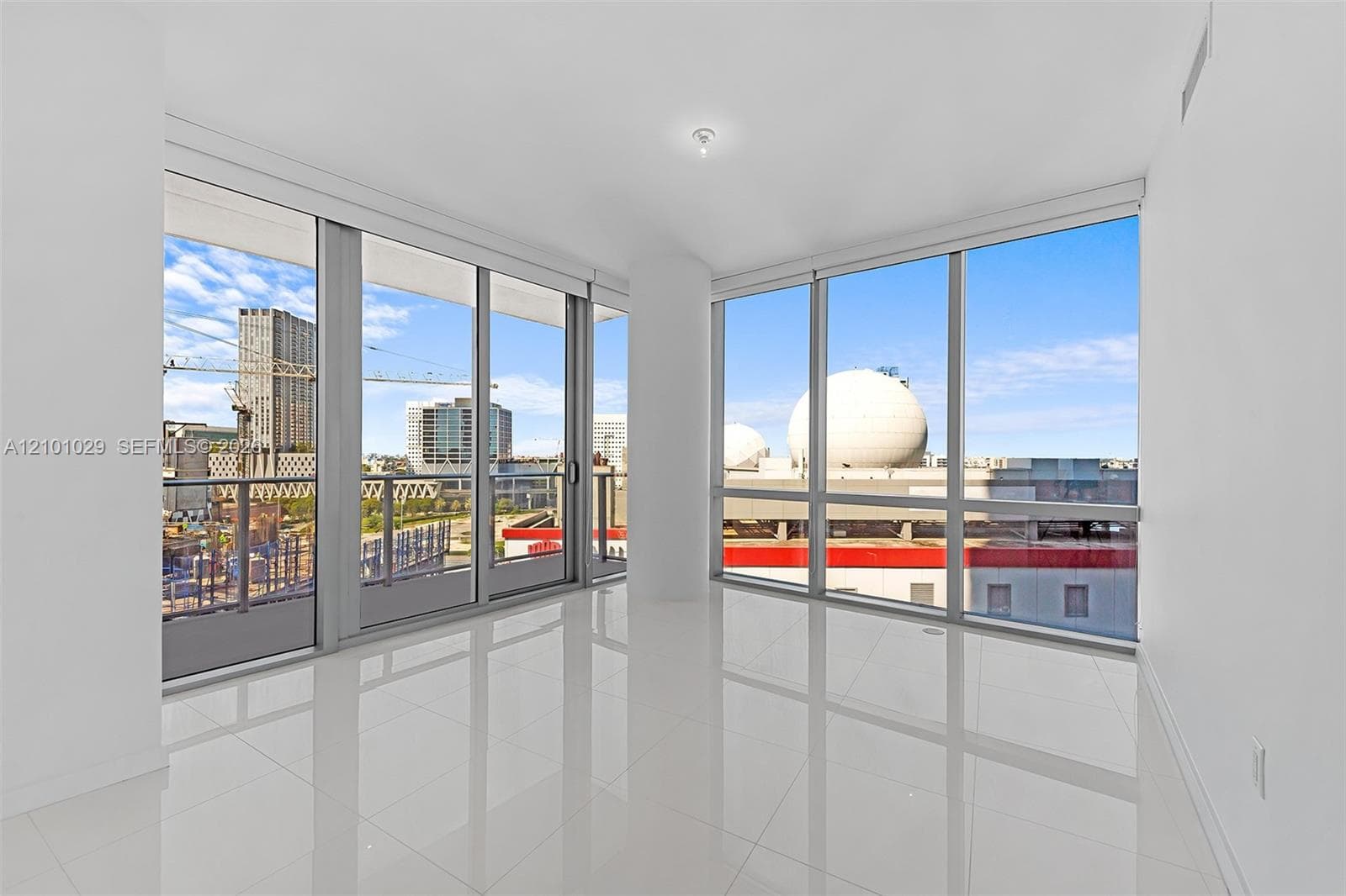 Paramount Miami Worldcenter · #1012 in Miami - Photo 16