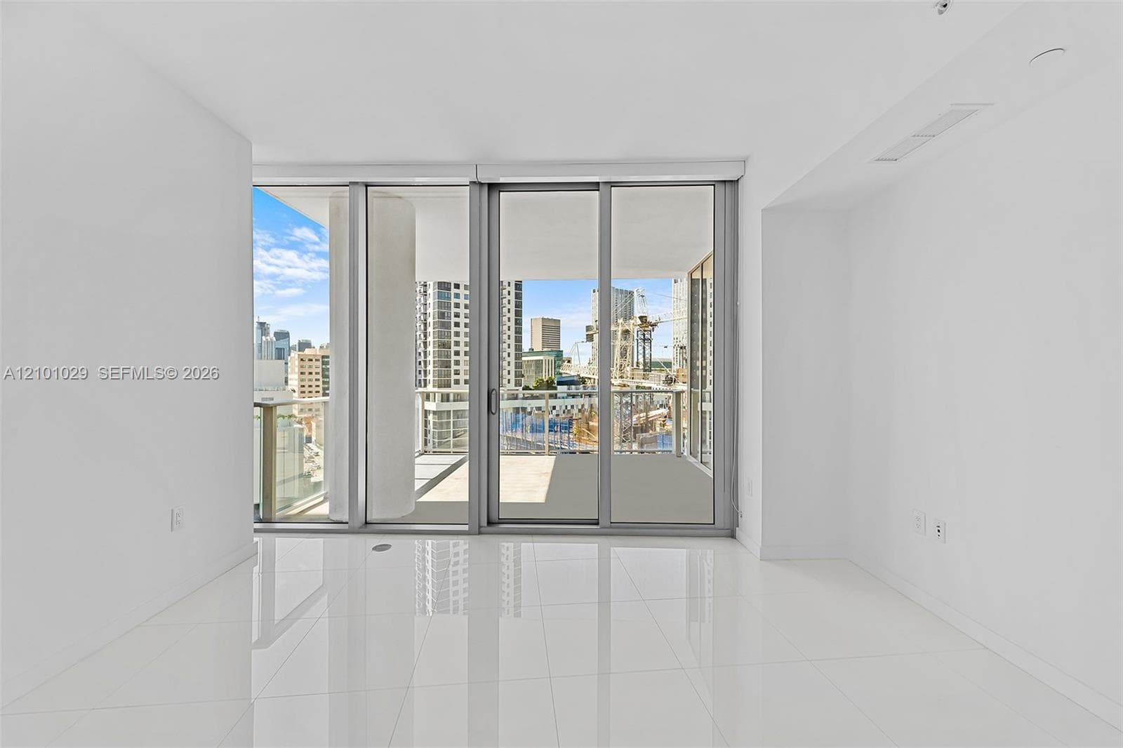 Paramount Miami Worldcenter · #1012 in Miami - Photo 7