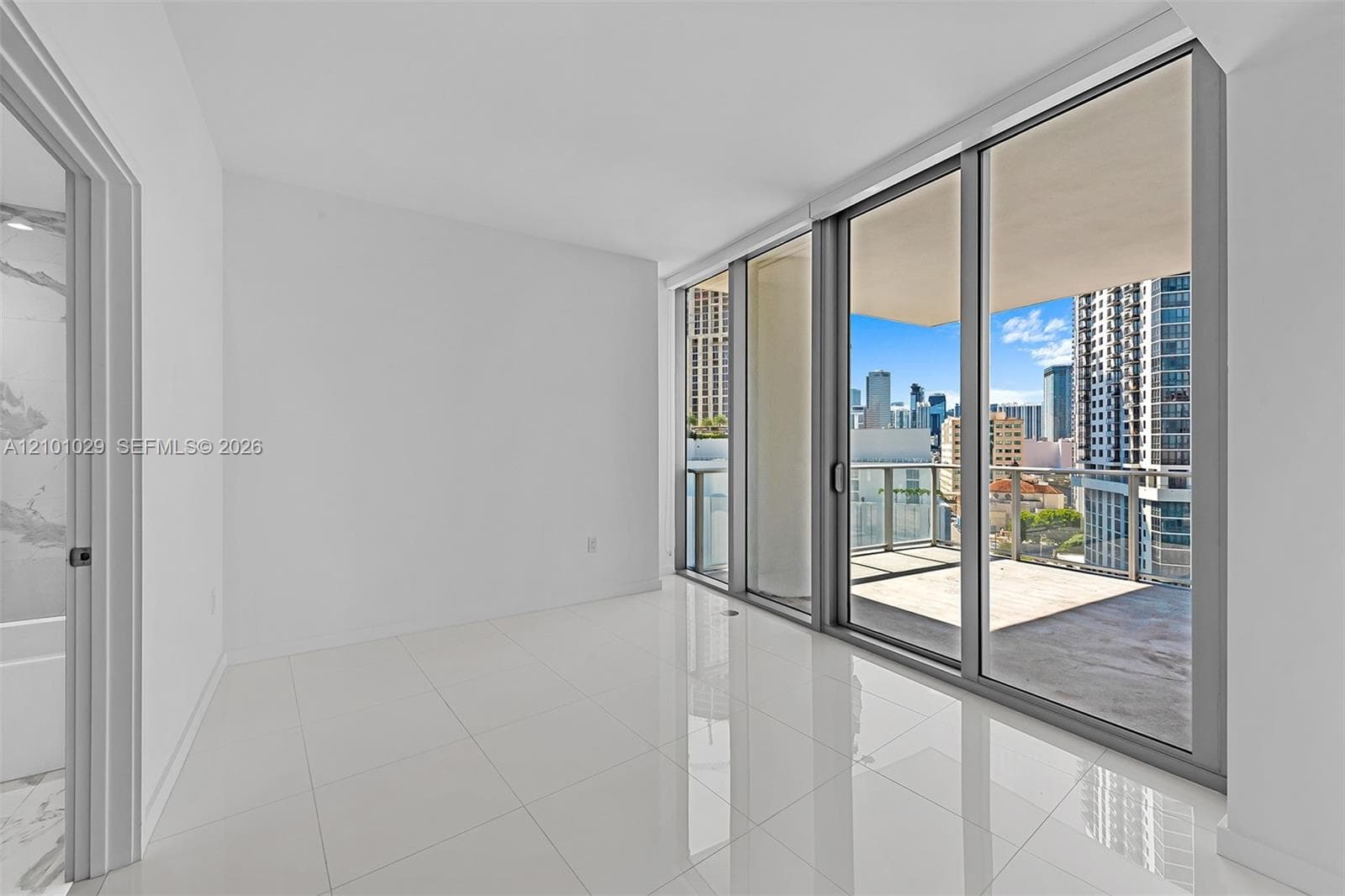 Paramount Miami Worldcenter · #1012 in Miami - Photo 8