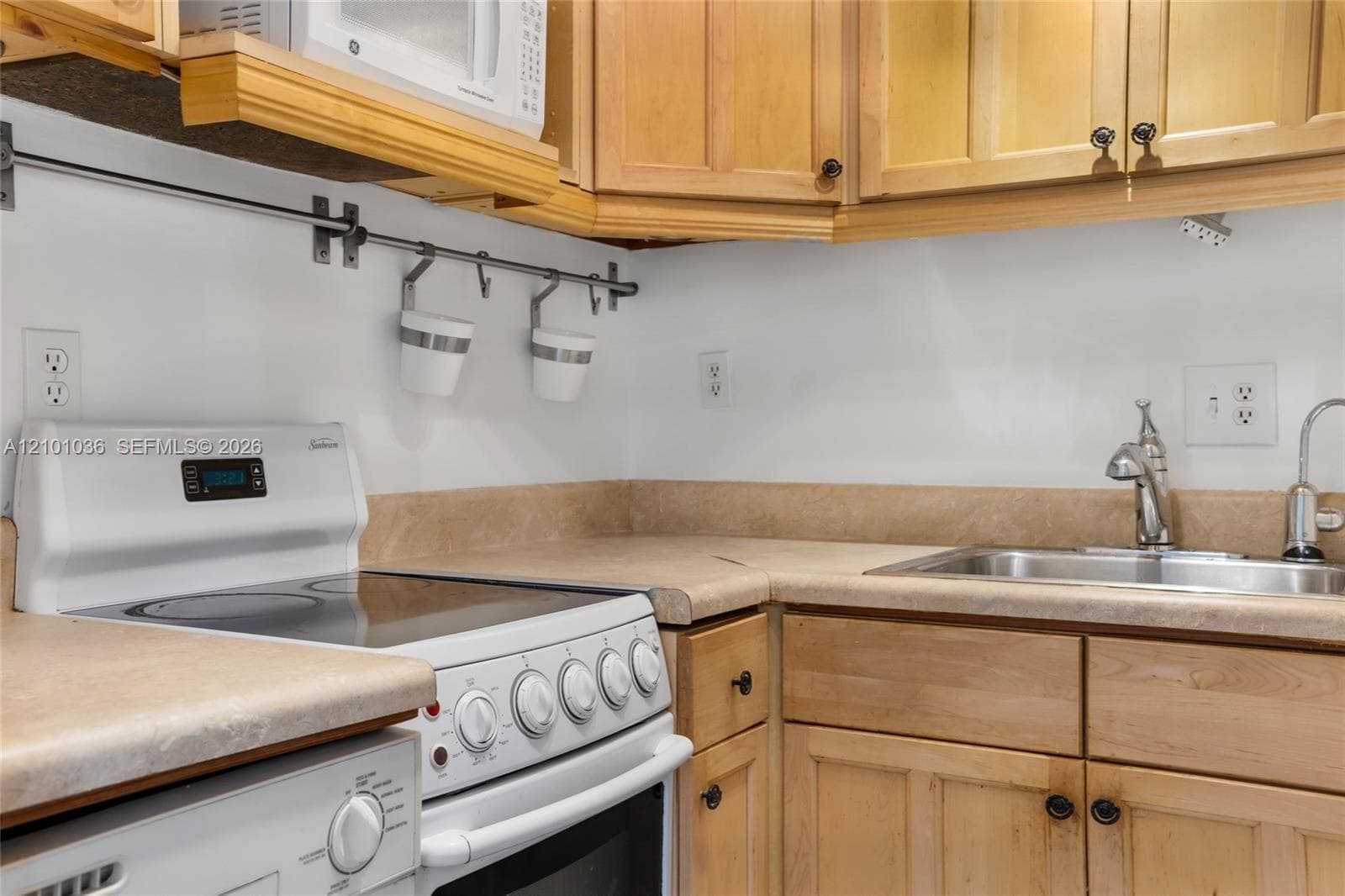Middle river villas condo · #311 in Fort Lauderdale - Photo 18