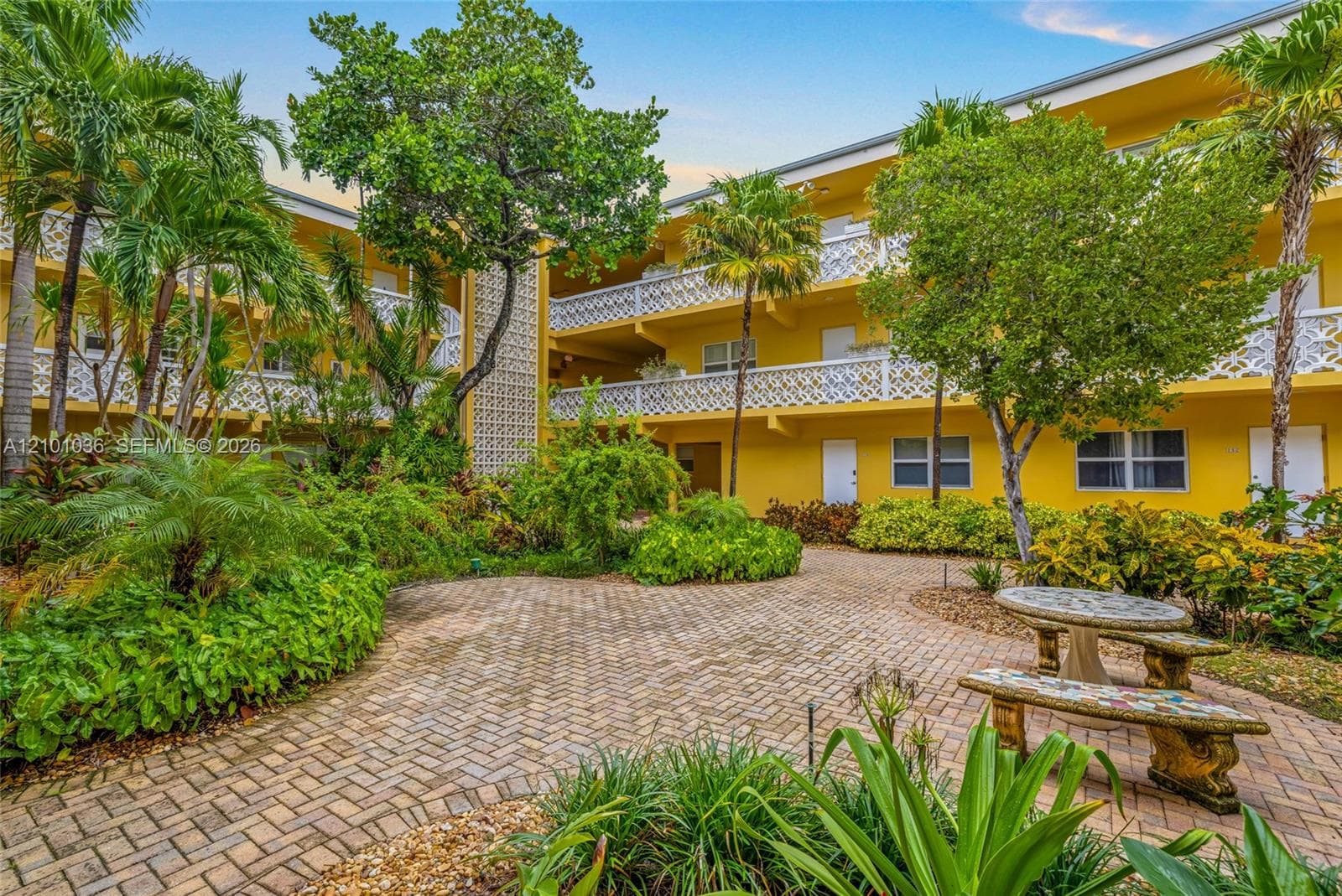 Middle river villas condo · #311 in Fort Lauderdale - Photo 8