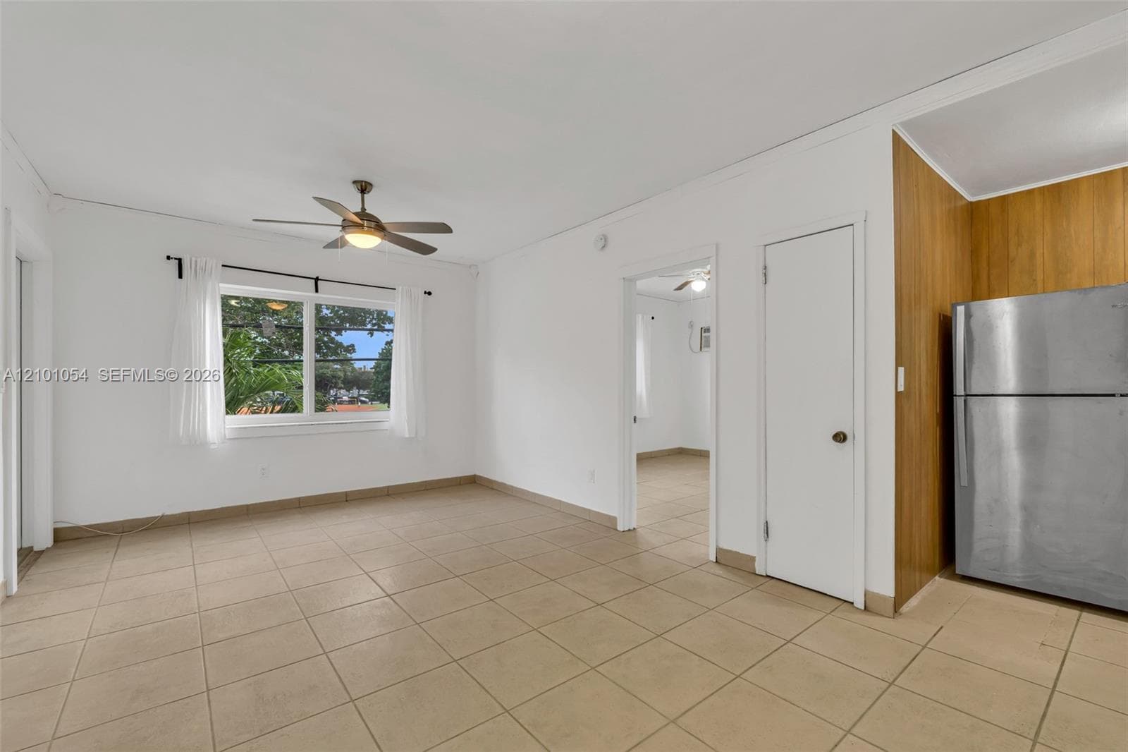 BLUE SKY CONDO · #16 in Miami Beach - Photo 12