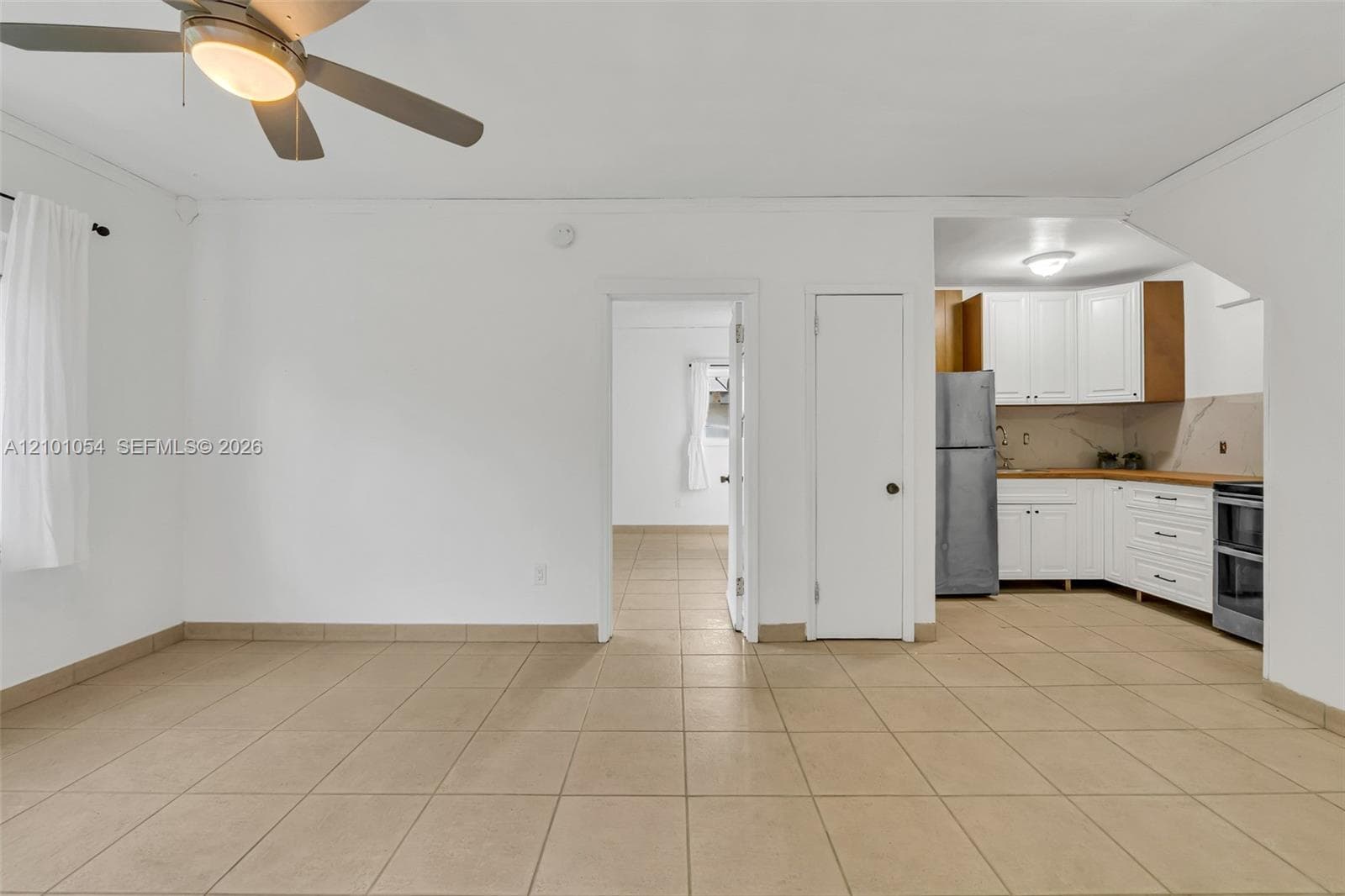 BLUE SKY CONDO · #16 in Miami Beach - Photo 11