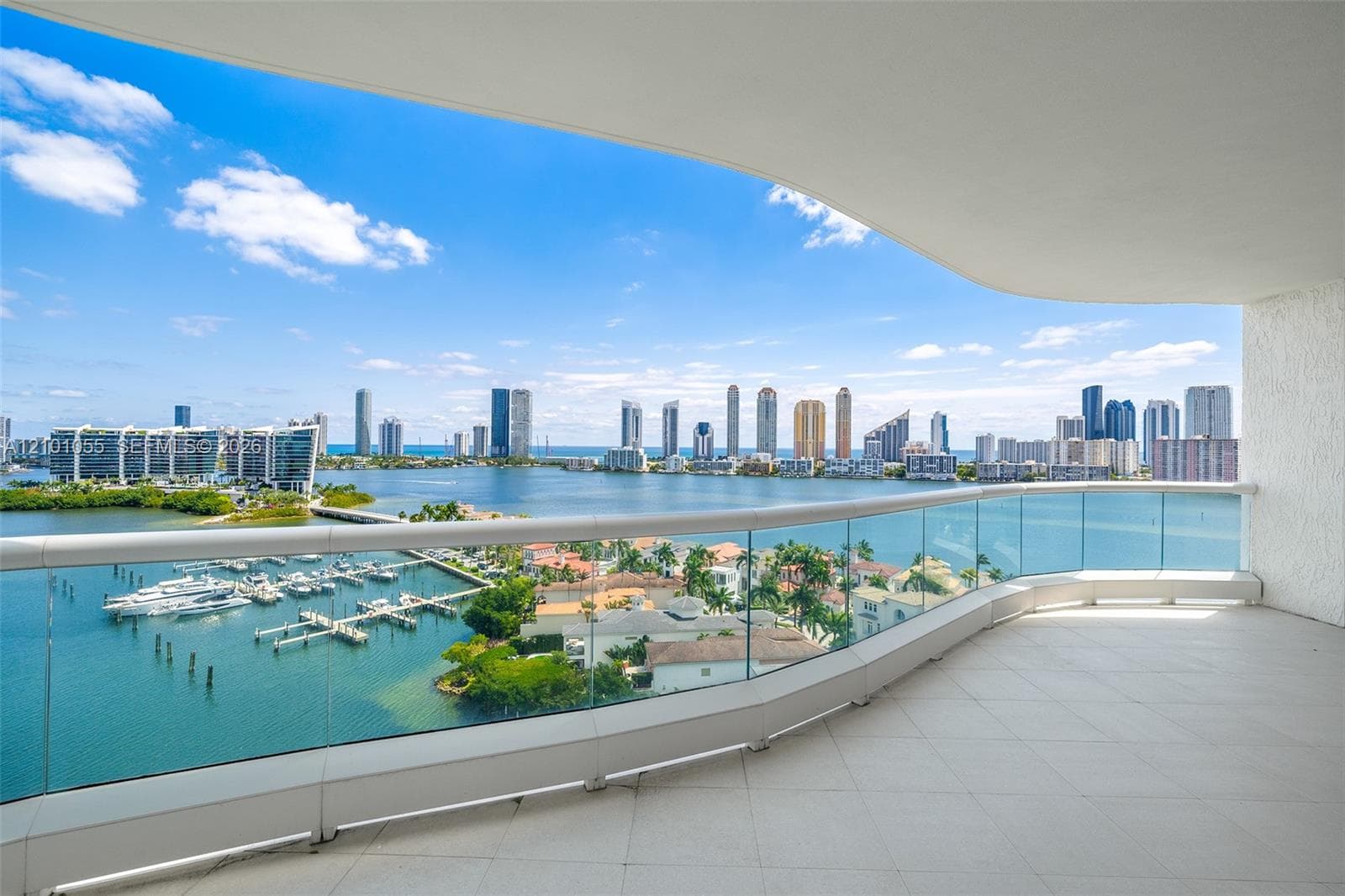 Bellamare at Williams Island · #1703 in Aventura - Photo 6