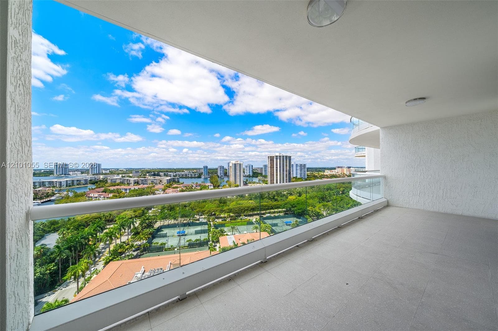 Bellamare at Williams Island · #1703 in Aventura - Photo 40